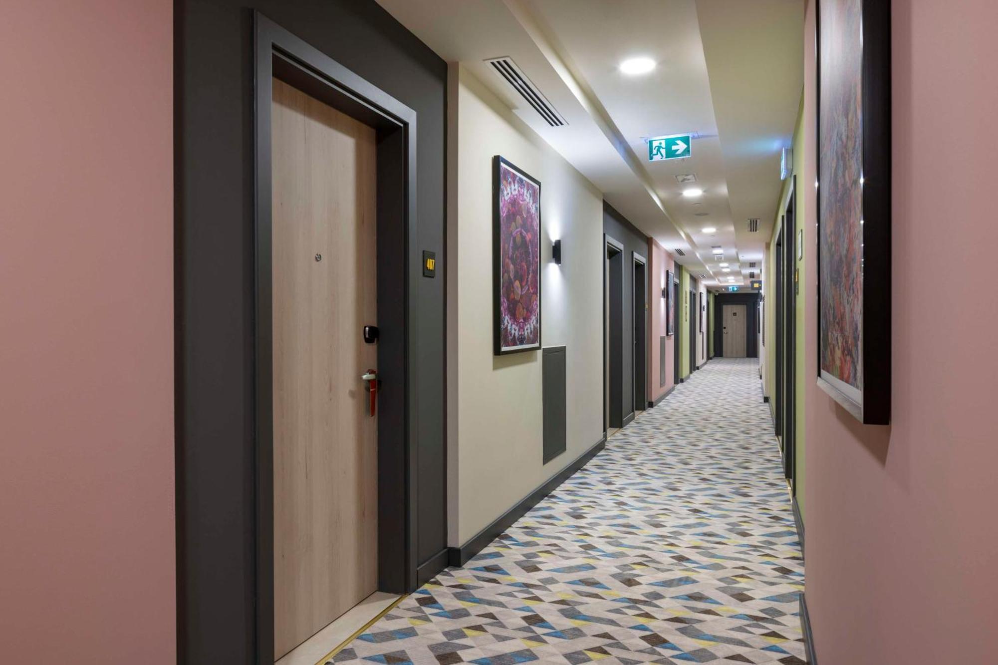 Hotel Hampton By Hilton Doha Old Town Exterior foto