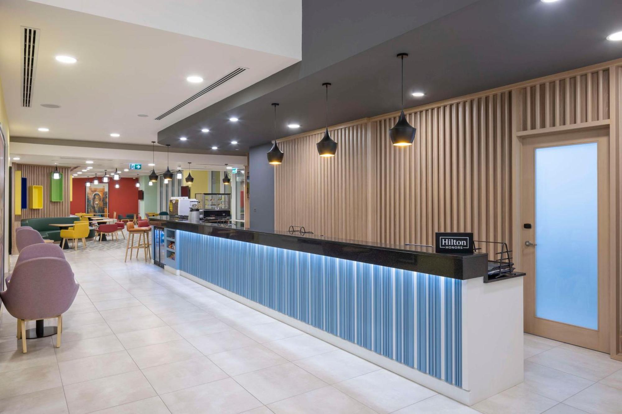 Hotel Hampton By Hilton Doha Old Town Exterior foto